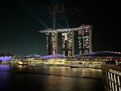 Ushio Sumiyaki & Sake Bar