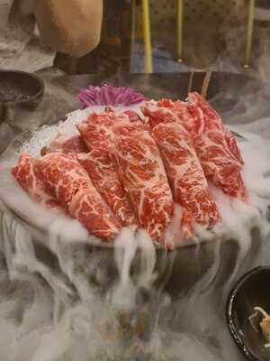 Yanxi Dim Sum & Hotpot