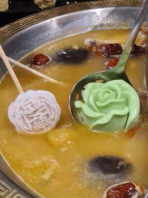 Yanxi Dim Sum & Hotpot