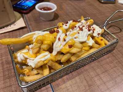 Collin's - Great World