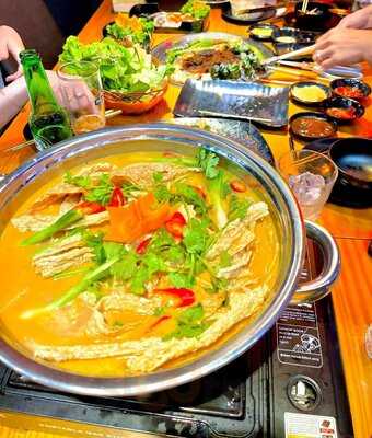 Khoi Grill & Hotpot