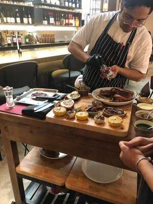 Club Street Wine Room