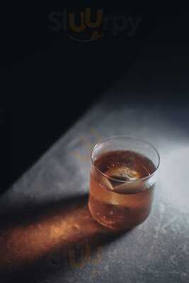 Beats Bites & Cocktails