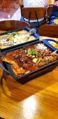 Ju Bao Xuan Mala Hotpot