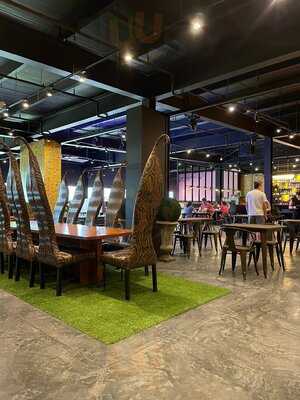 Tribeca Bistro & Bar