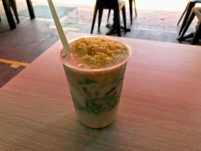 Cong Ngot Vietnamese Dessert