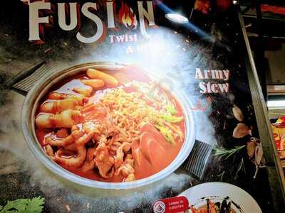 Fusion Twist & Grillz