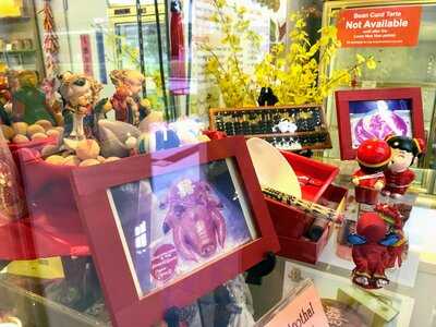 Le Cafe Confectionary & Pastry