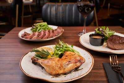 Crafted By Peter Zwiener