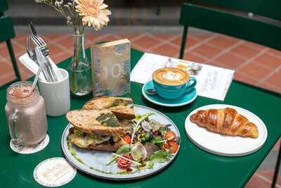 Carrotsticks And Cravings Stanley