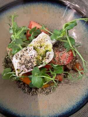 La Fete Wine Bistro & Bar