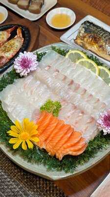 Badam - Korean Sashimi & Seafood Restaurant