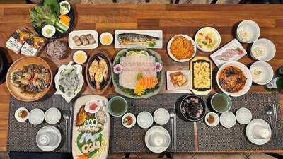 Badam - Korean Sashimi & Seafood Restaurant