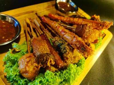 Symphony Cafe Lounge