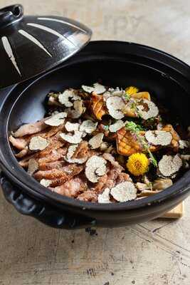 Iko Restaurant & Bar