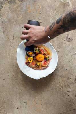 Iko Restaurant & Bar