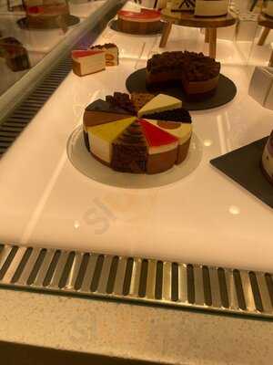 Cat & The Fiddle (northpoint City)