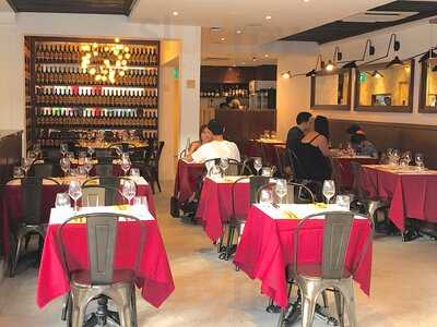 L'entrecote The Steak & Fries Bistro - Holland Village