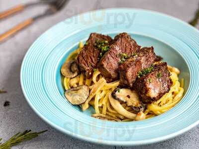 Allo French Restaurant