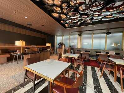 Edition Rooftop Bar And Restaurant