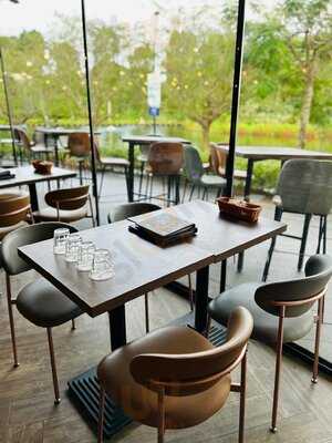 Hopscotch (gardens By The Bay)