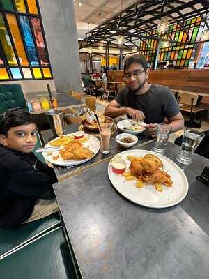 Earle Swensen's - Jewel