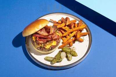 Ratio Cafe + Gastrobar