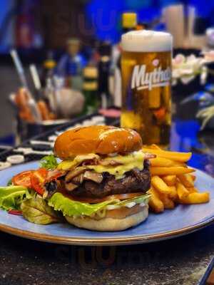 Lazy Sloth & Drunken Sloth