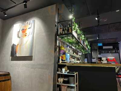 The Bond Restaurant & Bar