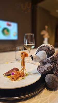 The Nest At One Farrer