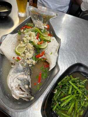 Nummun Thai Kitchen Singapore