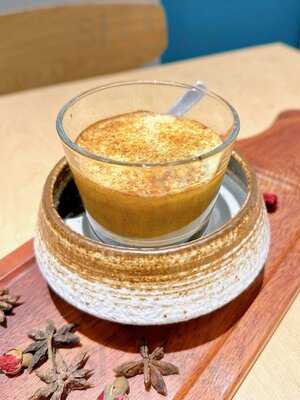 Bistro Eminami Halal Vietnam