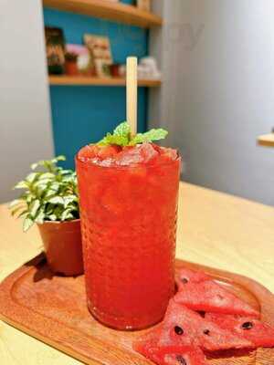 Bistro Eminami Halal Vietnam