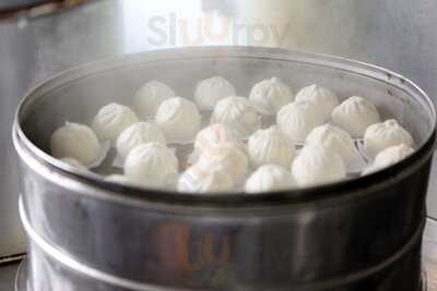 Nury Dian Xin Delight