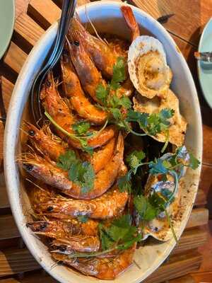 Fish & Co. New Tech Park