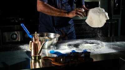 Fernando's New York Slices @ Margaret Drive