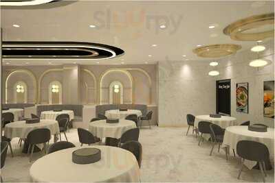 Siong Tong Gai 313@somerset