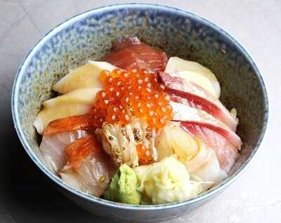 Kozen Sushi Bar & Restaurant