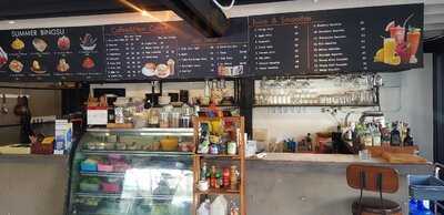 Por's Law Cafe' & Bistro