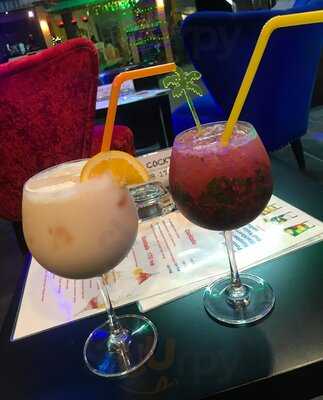 นาครา - รอยัล ไทย เเกสโตรโนมี่