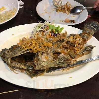 สตาร์รี่ ซีฟู้ด