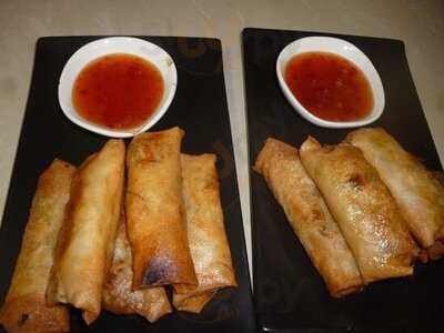 ซอนญ่า ไทยคุ้กกิ้งคลาส เเอนด์ เรสเตอรองท์ 