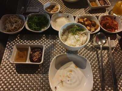 คาออน เกาหลี เรสเตอร์รอง