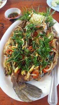 ร้านหาดบางปอ