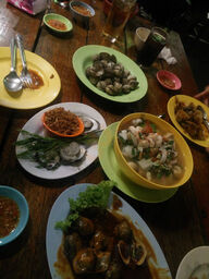 หอยป้ายแดง