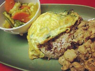 Mayom Garden Food And Drinks