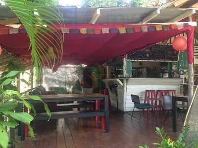 Mayom Garden Food And Drinks