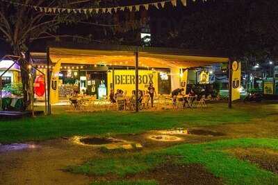 เบียร์บ๊อคซ์ อเวนิว