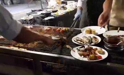 อ่าวนาง บุฟเฟต์