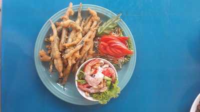 เมย์บี คอฟฟี่ & ฮาลาลฟู๊ด